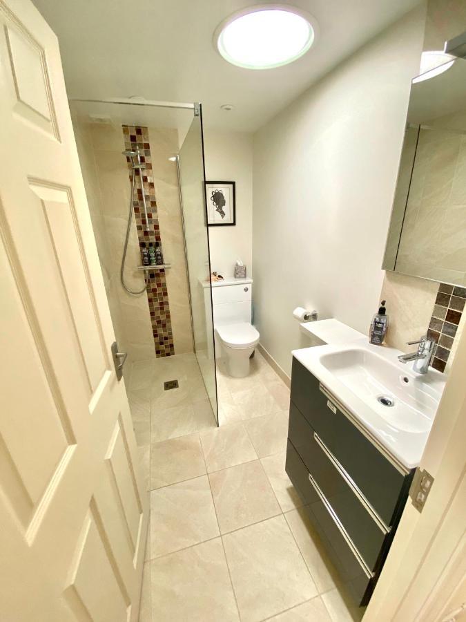 A Secluded Self Contained Country Suite With A View - Parking, Easy Access To Bath كورشام المظهر الخارجي الصورة